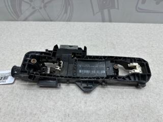 Опорная скоба ручки задней левой двери Mercedes-benz C 2009