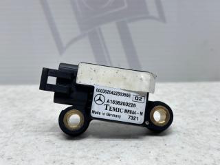 Датчик удара Mercedes-benz ML 2002