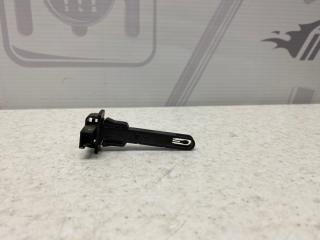 Фото запчасти датчик температуры испарителя Mercedes-benz ML контрактная запчасть Запчасть датчик температуры испарителя Mercedes-benz ML