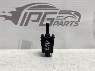 Фото запчасти выключатель стояночного тормоза Mercedes-benz ML 2001 контрактная запчасть Запчасть выключатель стояночного тормоза Mercedes-benz ML 2001