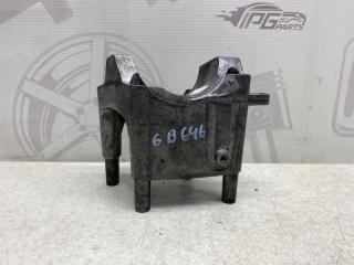Запчасть кронштейн двигателя Mercedes-benz Vito
