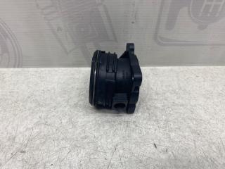 Фото запчасти промежуточный фланец перед дросселем Mercedes-benz E 2006 контрактная запчасть Запчасть промежуточный фланец перед дросселем Mercedes-benz E 2006