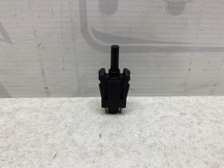 Фото запчасти выключатель стояночного тормоза Mercedes-benz ML контрактная запчасть Запчасть выключатель стояночного тормоза Mercedes-benz ML