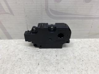 Фото запчасти моторчик заслонки печки Mercedes-benz CLA 2019 контрактная запчасть Запчасть моторчик заслонки печки Mercedes-benz CLA 2019