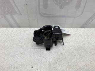 Фото запчасти замок капота нижняя часть Mercedes-benz E 2008 контрактная запчасть Запчасть замок капота нижняя часть Mercedes-benz E 2008