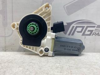 Фото запчасти моторчик стеклоподъемника Mercedes-benz CLS 2014 контрактная запчасть Запчасть моторчик стеклоподъемника Mercedes-benz CLS 2014