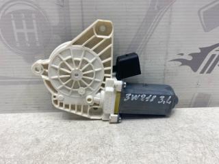 Фото запчасти моторчик стеклоподъемника Mercedes-benz CLS 2014 контрактная запчасть Запчасть моторчик стеклоподъемника Mercedes-benz CLS 2014