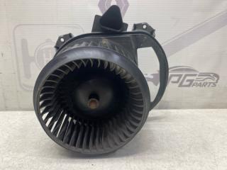 Моторчик печки Mercedes-benz B 2016