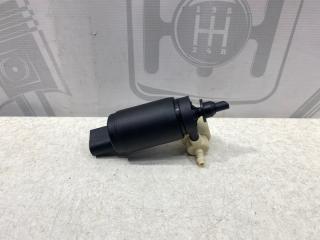 Запчасть моторчик омывателя лобового стекла Mercedes-benz GLC