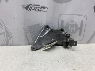 Фото запчасти кронштейн впускного коллектора Mercedes-benz GLC 2017 контрактная запчасть Запчасть кронштейн впускного коллектора Mercedes-benz GLC 2017