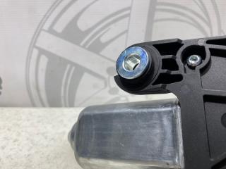 Моторчик заднего стеклоочистителя ML W164