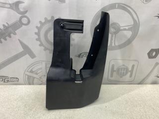 Запчасть брызговик передний правый Mercedes-benz Sprinter