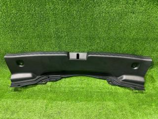 Накладка замка багажника Toyota Aqua 2013