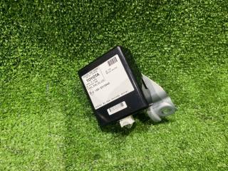 Блок управления дверьми Toyota Succeed 2019