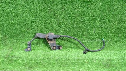 Датчик высоты дорожного просвета задний Subaru XV 2012