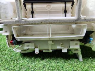 Печка салона Prius 2012 ZVW30 2ZRFXE Печка салона Prius 2012 ZVW30 2ZRFXE