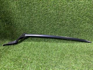 Молдинг лобового стекла правый Toyota Crown 2014