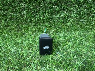 Кнопка открывания багажника Lexus IS250 2013