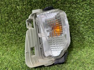 Поворотник левый Toyota Prius 2014