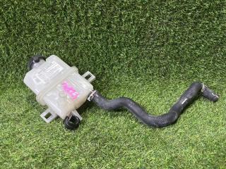 Расширительный бачок инвертора Toyota Prius 2016