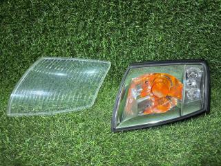 Поворотник передний правый Toyota Gaia 1999