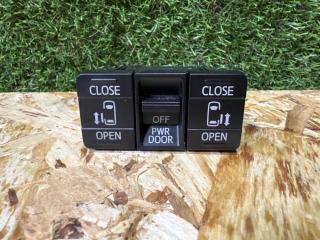 Кнопка открытия двери Toyota Noah 2014