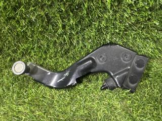 Ролик раздвижной двери задний левый Toyota Roomy 2017