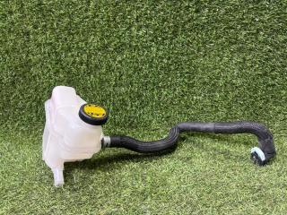 Расширительный бачок инвертора Toyota Aqua 2015