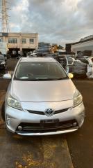 Бардачок между сиденьями Prius 2012 ZVW30 2ZRFXE