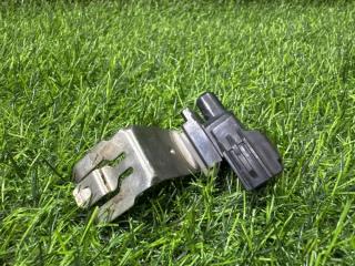 Запчасть датчик наружной температуры Toyota Prius 2010