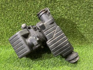 Фото запчасти корпус воздушного фильтра Honda Fit Shuttle 2013 контрактная запчасть Запчасть корпус воздушного фильтра Honda Fit Shuttle 2013