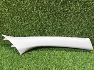 Запчасть накладка на стойку кузова передняя правая Toyota Passo 2019