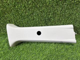 Запчасть накладка на стойку кузова правая Toyota Passo 2019