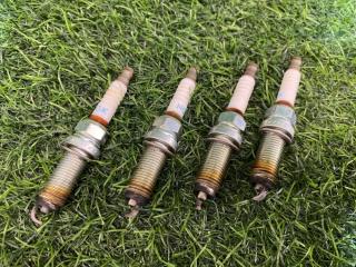 Фото запчасти свеча зажигания Honda Shuttle 2016 контрактная запчасть Запчасть свеча зажигания Honda Shuttle 2016