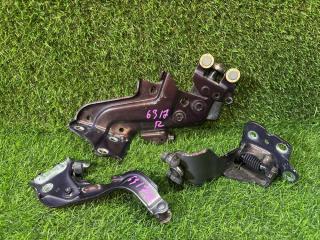 Ролик раздвижной двери задний правый Toyota Roomy 2019