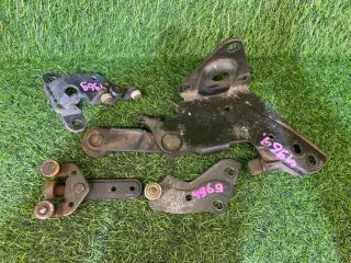 Ролик раздвижной двери левый Toyota Town Ace Noah 1999