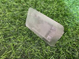 Запчасть плафон подсветки багажника Toyota Aqua 2018