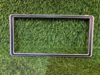 Запчасть площадка номерного знака Toyota Roomy 2018