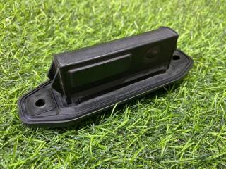 Кнопка открывания багажника Toyota Roomy 2019