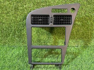 Консоль магнитофона Toyota Curren 1996