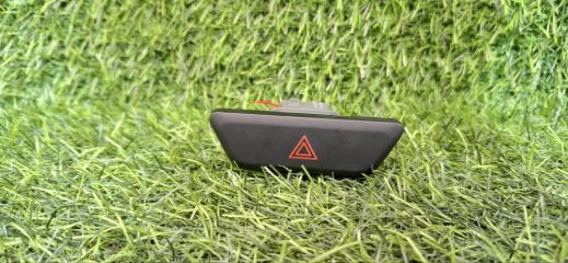 Запчасть кнопка аварийной сигнализации Daihatsu Boon 2019