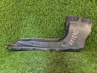 Брызговик задний правый Toyota Mark II 2000