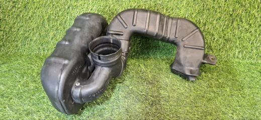 Запчасть резонатор воздушного фильтра Toyota Town Ace Noah 1999