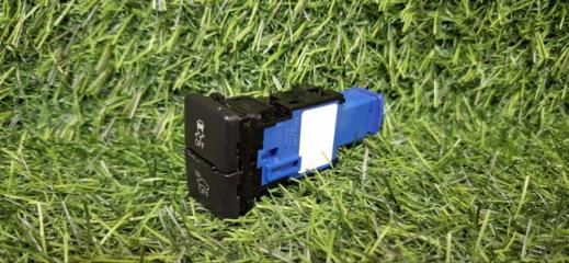 Кнопка антипробуксовочной системы Toyota Aqua 2018