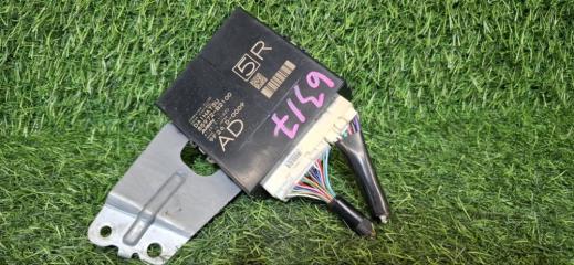 Блок управления дверьми Toyota Roomy 2019