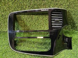 Консоль магнитофона Mitsubishi Outlander 2015