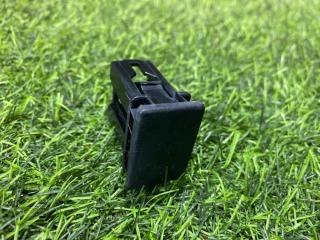 Запчасть заглушка Toyota Aqua 2018