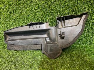 Защита радиатора правая Toyota Prius 2012 контрактная Защита радиатора правая Toyota Prius 2012