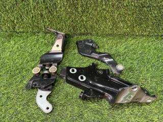 Ролик раздвижной двери левый Toyota Roomy 2017