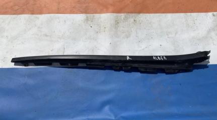 Запчасть молдинг передний правый Fiat Albea